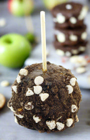 Cookies N' Cream Caramel Apple